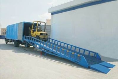 登车桥_卸猪台_平板车_卸车机